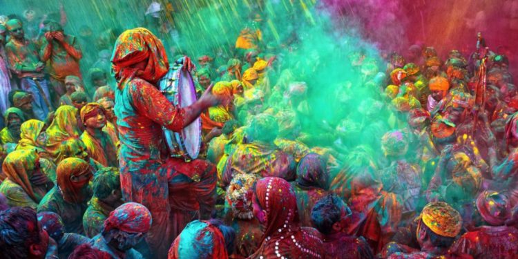 Origin of Holi – The Hindu Festival of Colors