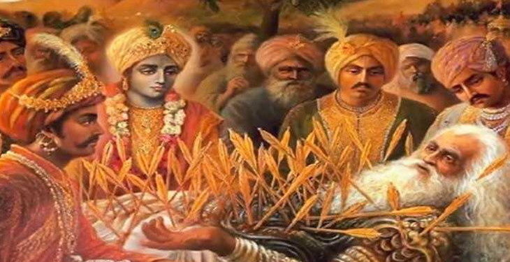 Draupadi and Bhishma Pitamah story, mahabharata katha in hindi, life management tips from mahabharata | द्रौपदी ने भीष्म पितामह से पूछा कि जब मेरा चीर हरण हो रहा था, तब आप चुप क्यों थे?