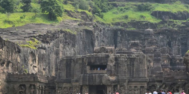 1200 Years Old Kailasa Temple Made Out of Single Rock